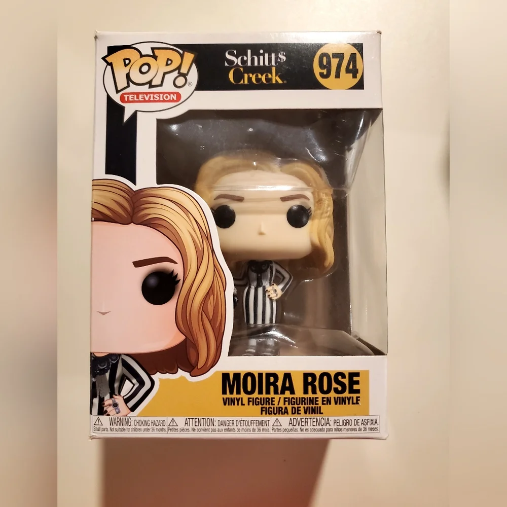 BRAND NEW IN BOXES!!! 8 FUNKO POPS & BOOK!!! FABULOUS SCHITT'$ CREEK BUNDLE!!! - Picture 4 of 13